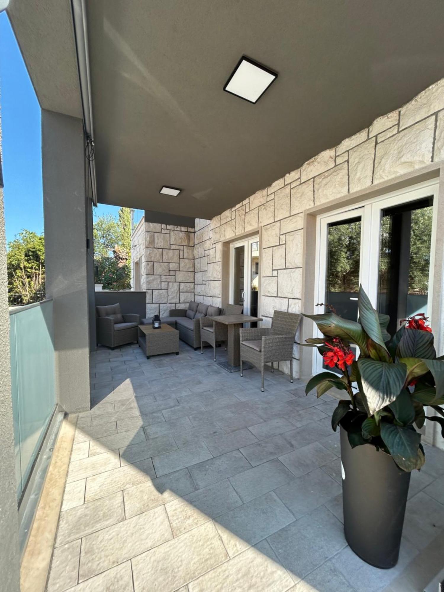 Delfa Luxe Apartament Supetar